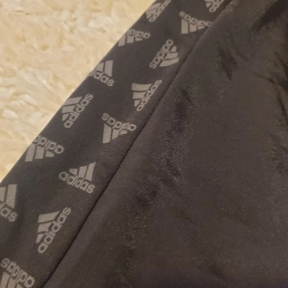 Adidas‎ joggers